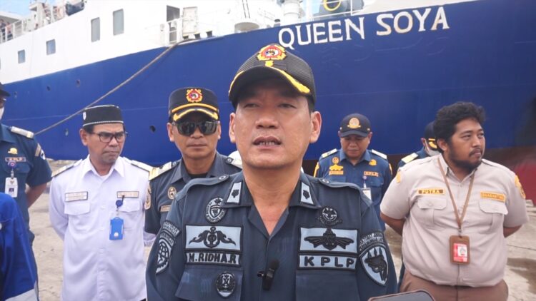 KSOP Samarinda Lakukan Pemeriksaan Ketat Kapal Penyelenggara Arus Mudik 2024