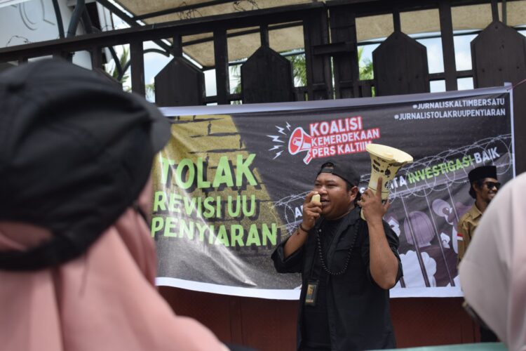 Wartawan di Kaltim Tuntut Pembahasan RUU Penyiaran Dihentikan