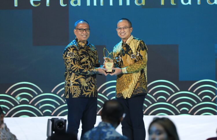CEO Pertamina Hulu Energi Raih Penghargaan Sebagai Perusahaan Ekonomi Hijau