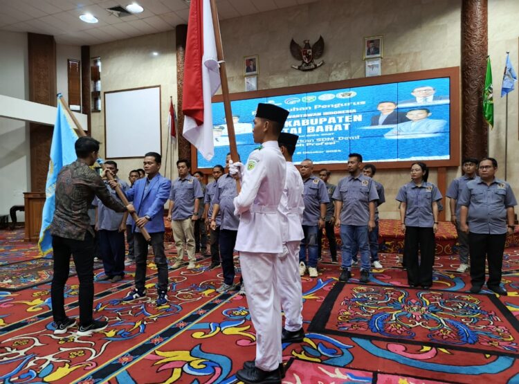 Pengurus PWI Kubar 2024 – 2027 Resmi Dikukuhkan