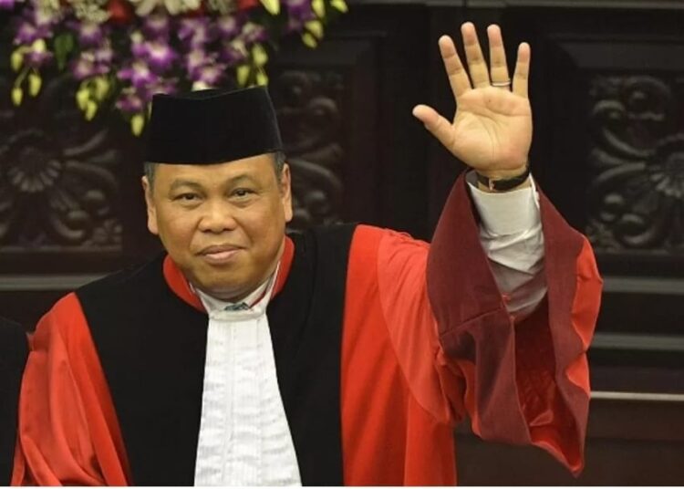 Menunggu Putusan Sela MK