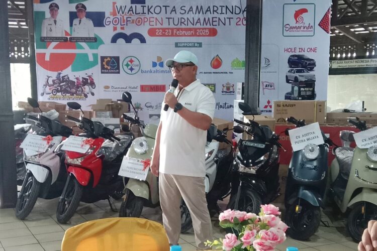 Baru Dilantik Saefuddin Zuhri Buka Walikota Cup Golf Open Turnamen Kaltim 2025