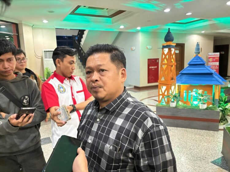 Dispora Kukar Tegaskan Pengelolaan Stadion Rondong Demang Harus Sesuai Prosedur