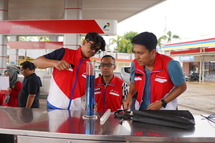 Dinas Perdagangan Kukar dan Pertamina Tera Ulang SPBU dan Pertashop