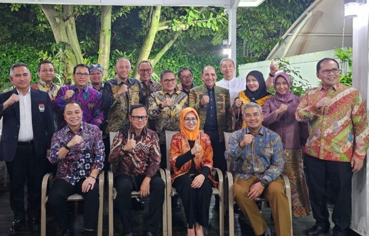 Airin, Cak Ery, dan Bima