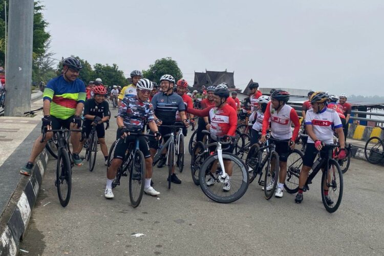 Bupati Kukar Launching Gowes Turapan Loop 2025, Minta Masyarakat Kukar Jaga Ruang Publik