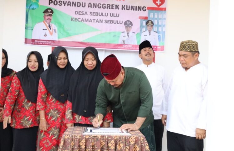 Bupati Edi Resmikan Posyandu Anggrek Kuning di Sebulu Ulu