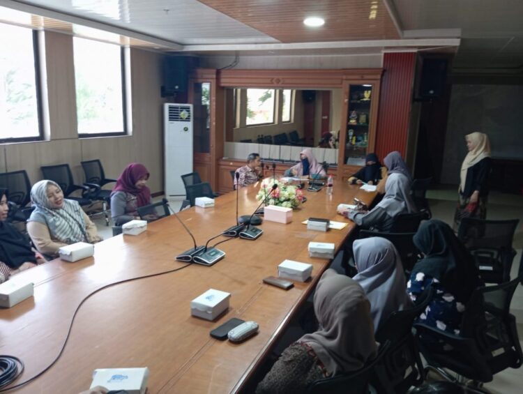 Meningkatkan Kebiasaan Membaca Al-Qur’an melalui Program GEMA di Kukar