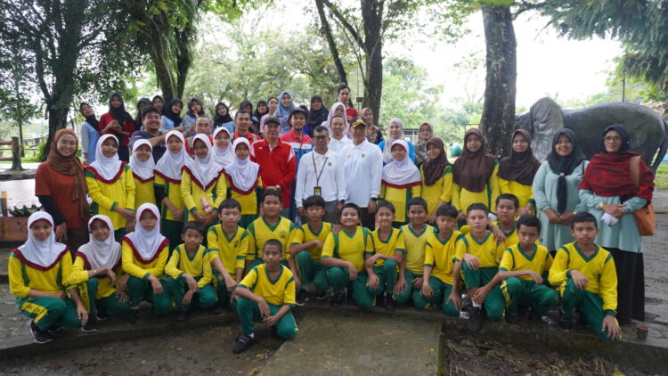Dukung Program Pemerintah Tabalong, PT Pertamina EP Tanjung Field Gelar Aksi Bersama Jaga Lingkungan Bersih dan Lestari