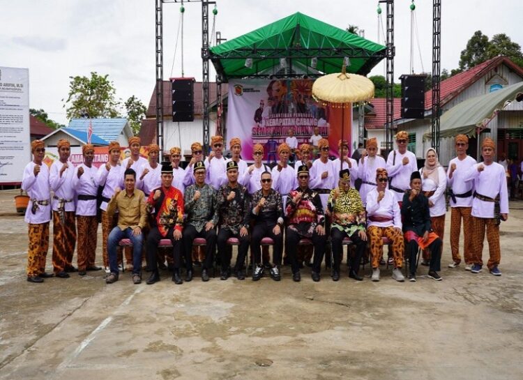 Festival Kampung Tuha Tepengo Dihadiri Dispar Kukar, Momentum Pelestarian Budaya dan Wisata