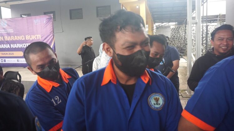 BNNP Kaltim Gagalkan Penyelundupan Sabu 4,5 Kg dari Malaysia di Bandara Balikpapan