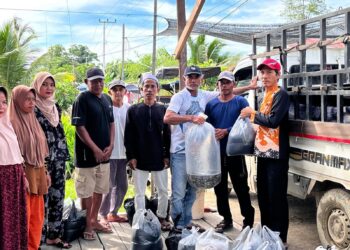 Program Ketahanan Pangan, Pemdes Desa Batuq Beri Bantuan Bibit Ikan