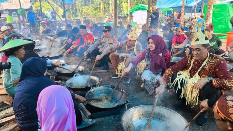 Masyarakat Kutai Adat Lawas Hampir Mendapatkan Pengakuan sebagai MHA Pertama di Kukar