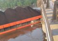 Ponton Batubara Power Marine 3066 Tabrak Jembatan Mahulu Pagi Ini