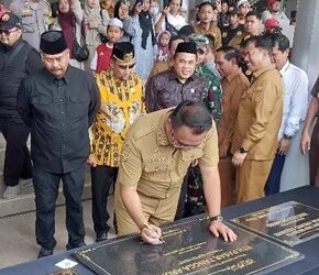 Wajah Baru Ekonomi Tenggarong: Denyut Nadi di Tangga Arung Square Mulai Berdetak