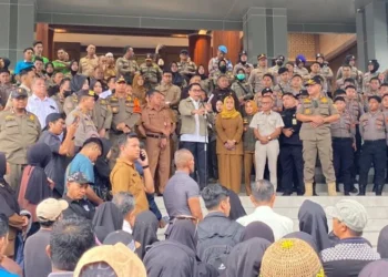 Tak Ingin Ada “Akal-akalan”, Andi Harun Pasang Barikade Digital di Pasar Pagi