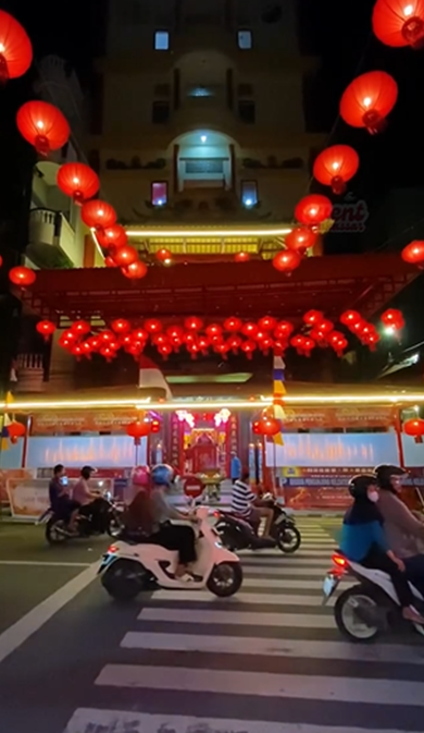 Harum Hio dan Penjaga Kehangatan di Kota Tepian