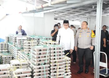 Dapur Bhayangkari Samarinda: Menenun Generasi Emas Lewat 2.554 Porsi Makan Bergizi Setiap Hari