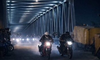 Gaspol di Jalur Resmi! Polresta Samarinda Sulap Hobi Balap Liar Jadi Prestasi lewat Night Race Drag Bike 2026