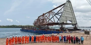 Menuju Ketahanan Energi: Raksasa Besi Proyek Manpatu Mulai ‘Berlayar’ ke Perairan Mahakam