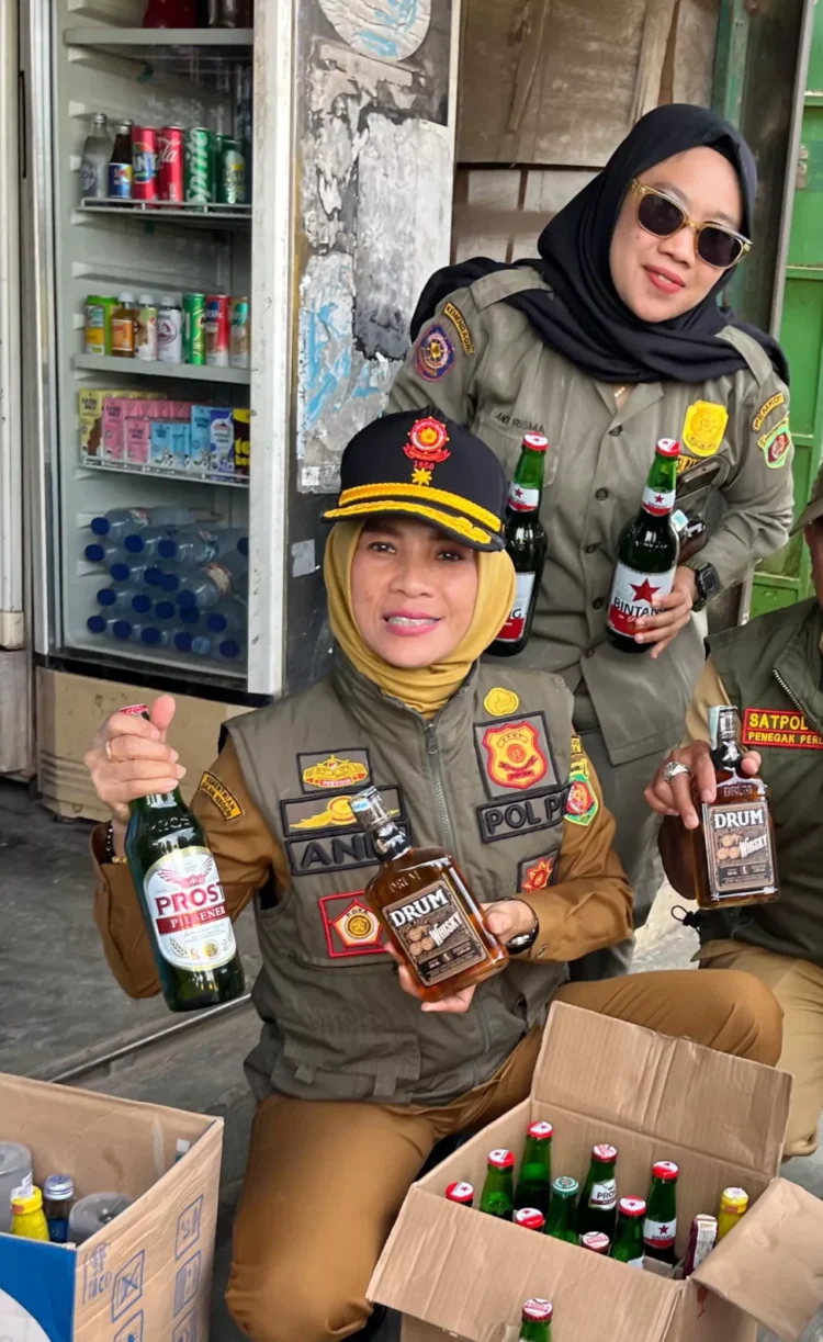 Cerita di Balik “Warung Mendadak Tutup” Saat Satpol PP Sisir Kawasan Makroman