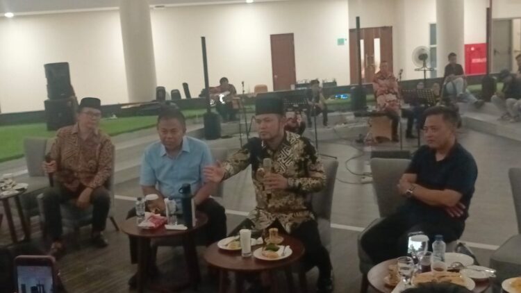 Buka Pintu 24 Jam, Rudy Mas’ud Ajak Aliansi Masyarakat Kaltim Dialog “Dingin” ketimbang Panas-panasan