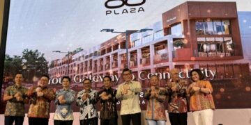 Ada 88 Plaza Depan Dome