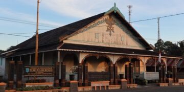 Kisah Tiga Juru Pelihara Cagar Budaya di Bumi Paser