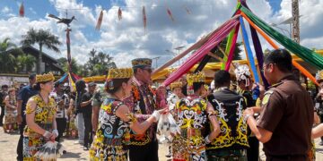 Menjaga Denyut Nadi Leluhur di Lamin Adat Pampang