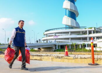 Ratusan ‘Green Warrior’ Menyemut di Masjid IKN