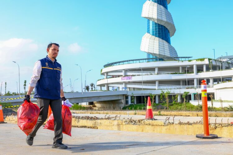 Ratusan ‘Green Warrior’ Menyemut di Masjid IKN