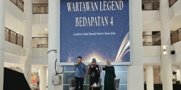 Ketika Wartawan Menemui Waktu