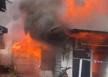 Kebakaran di Jalan Datu Iba Samarinda Seberang Hanguskan Dua Rumah dan Satu Bangsalan