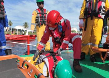 Perkuat Respons Keadaan Darurat, Badak LNG Gelar Simulasi Penanganan Insiden Maritim dan Lingkungan