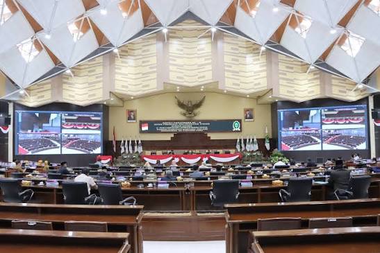 Pejabat Eksekutif Mangkir, Sidang Paripurna di DPRD Kaltim Berujung Kekecewaan Dewan