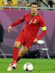 Menanti Pembuktian CR7 di Toronto, Saat Kritik Netizen Menjadi Bahan Bakar Ronaldo