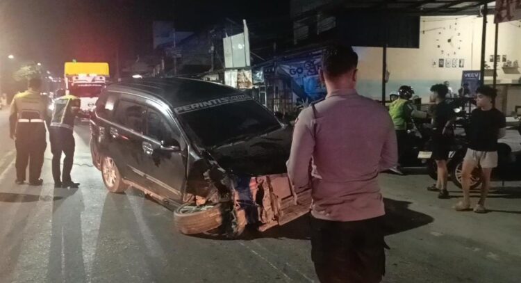 Dini Hari Mencekam, Saat Rem Blong Berujung Tabrakan Dua Mobil di Samarinda