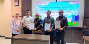 PT PHM Serahkan Bantuan Sarpras untuk 43 Bank Sampah Unit di Balikpapan