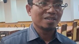 Kota Tepian Krisis 500 Guru, Dewan Desak Status PNS Bukan PPPK