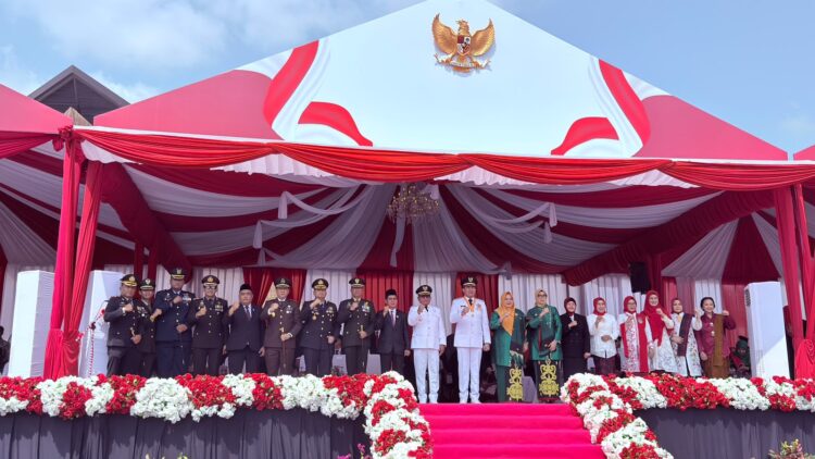Upacara HUT ke-81 RI di Samarinda Berlangsung Khidmat, Paskibraka Sukses Kibarkan Merah Putih