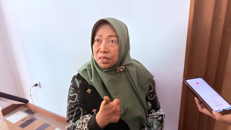Berburu Dana Pendidikan ke Pusat dan Provinsi Demi Kenyamanan Kelas