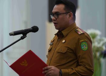 Bupati Kukar Lantik 14 Pejabat dan Titipkan Misi ‘Kukar Idaman Terbaik’