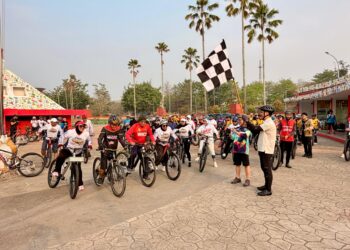 Melintasi Jejak Sejarah Kota Raja, Serunya Gowes Wisata Dispar Kaltim di Tenggarong